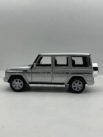 Mercedes g class 1/24(23cm) – Image 3