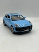 Porsche macan 1/32(17cm)