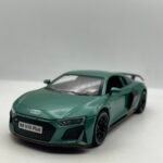 Audi R8 1/24(23cm)
