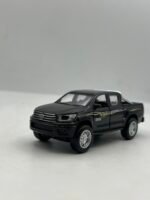 Toyota hilux 1/36 (12cm) – Image 2