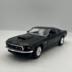 Ford Mustnag boss 1967 1/24(23cm)