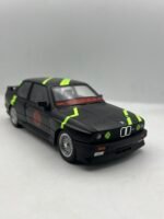 bmw m3 e30 kit venom 💲 1/24(23cm)