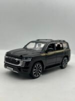 Toyota land cruiser  / patrol 1/32(17cm)