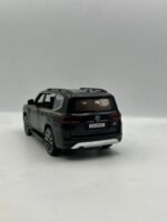 Toyota land cruiser  / patrol 1/32(17cm) – Image 6
