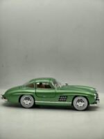 Mercedes Sl300 1/24(23cm) – Image 10