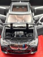 BMW x5 1/24(23cm) – Image 2