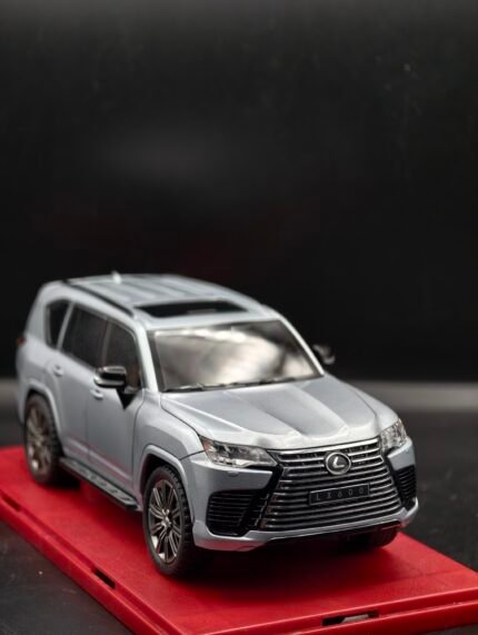 lexus lx600 1/24(23cm)