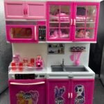 cuisine moyenne hello kitty / little poney