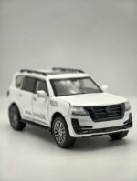 nissan Patrol 1/32(17cm) – Image 8