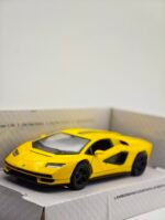 Lamborghini Lpi countach 1/38(13cm) kinsmart premium