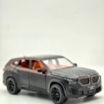 bmw XM 1/32(17cm)