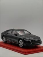 Audi A8 1/24(23cm) – Image 9
