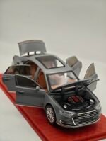 Audi A8 1/24(23cm) – Image 4