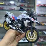 BMW moto gs1250 1/9(27cm)