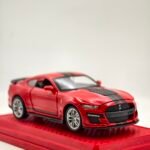 Ford Mustang Shelby Gt500 1/32(17cm) boite aquarium