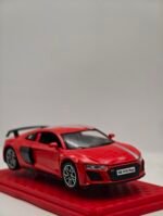 Audi R8 1/32 (17cm) boite aquarium