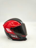 casque moto en métal +  transforme comme figurine personnage