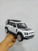 range rover defender 1/18(29cm) officiel licenced – Image 6