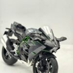 Moto Kawasaki H2R 1/9(27cm)