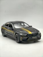 Bmw M8 1/24(23cm) – Image 4