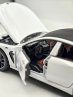 Bmw M8 1/24(23cm) – Image 9