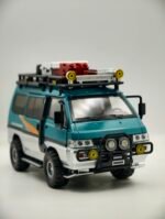 camping car Mitsubishi VAn off-road 1/24(22cm) – Image 4