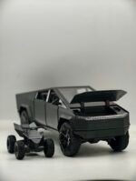 2in1 tesla cybertruck + moto quad 1/24(25cm) – Image 2