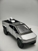 2in1 tesla cybertruck + moto quad 1/24(25cm) – Image 3