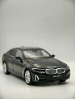 BMW M5 530 1/24(23cm)