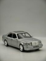 190D mercedes 1/32(17cm) – Image 2