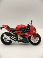 Moto s1000rr 1/12(20cm) – Image 3